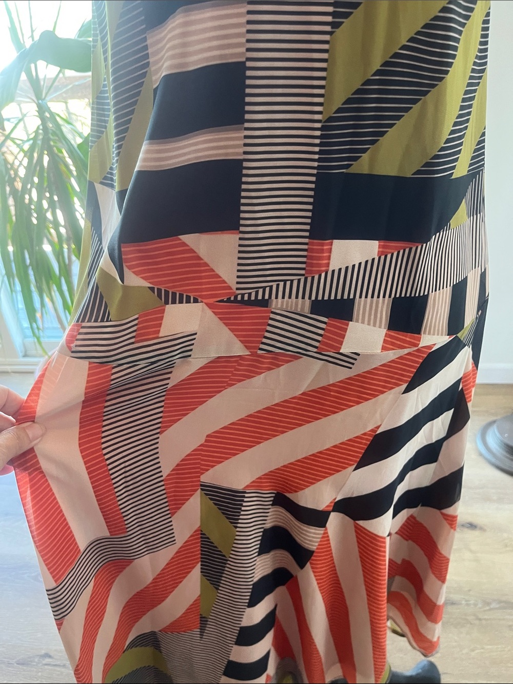 ✨ NWT Colorful Abstract Print Midi Dress | Size Small ✨ - Picture 12 of 13